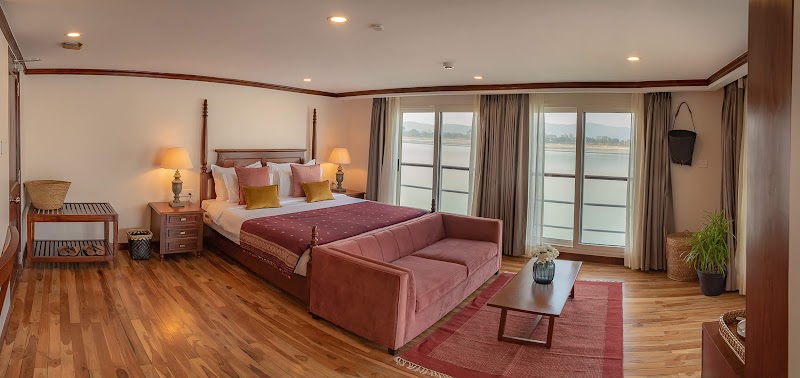 Deluxe Cabin